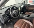 Белый Фольксваген Туарег, объемом двигателя 2.97 л и пробегом 250 тыс. км за 18800 $, фото 1 на Automoto.ua
