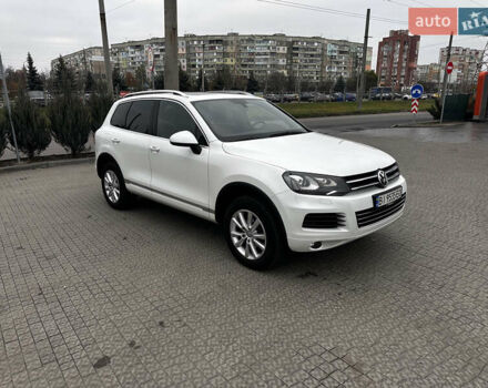 Белый Фольксваген Туарег, объемом двигателя 2.97 л и пробегом 260 тыс. км за 21900 $, фото 5 на Automoto.ua