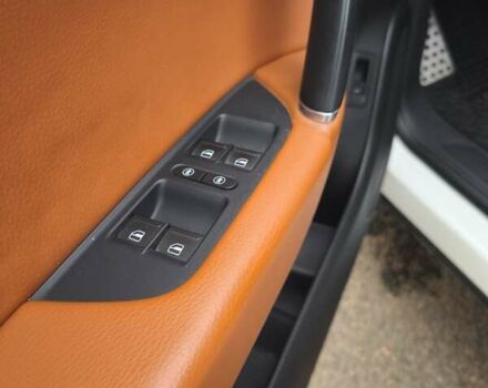 Белый Фольксваген Туарег, объемом двигателя 2.97 л и пробегом 162 тыс. км за 21500 $, фото 20 на Automoto.ua