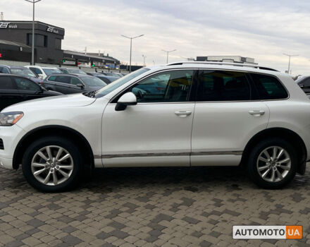 Білий Фольксваген Туарег, об'ємом двигуна 3 л та пробігом 283 тис. км за 20800 $, фото 3 на Automoto.ua