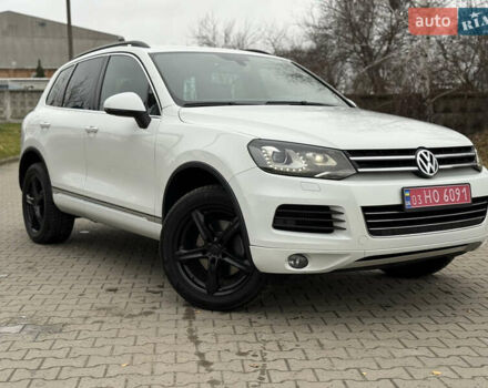 Белый Фольксваген Туарег, объемом двигателя 3 л и пробегом 279 тыс. км за 22999 $, фото 4 на Automoto.ua