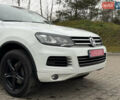 Белый Фольксваген Туарег, объемом двигателя 3 л и пробегом 279 тыс. км за 22999 $, фото 3 на Automoto.ua