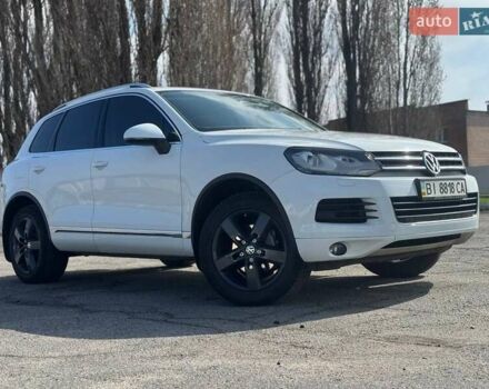 Белый Фольксваген Туарег, объемом двигателя 3 л и пробегом 229 тыс. км за 21000 $, фото 20 на Automoto.ua