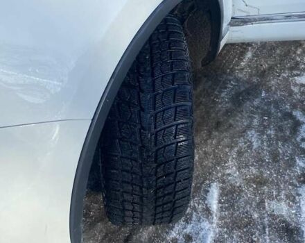 Белый Фольксваген Туарег, объемом двигателя 2.97 л и пробегом 400 тыс. км за 17000 $, фото 9 на Automoto.ua