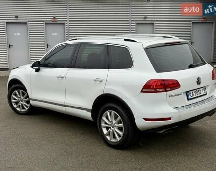 Белый Фольксваген Туарег, объемом двигателя 2.97 л и пробегом 290 тыс. км за 15900 $, фото 10 на Automoto.ua