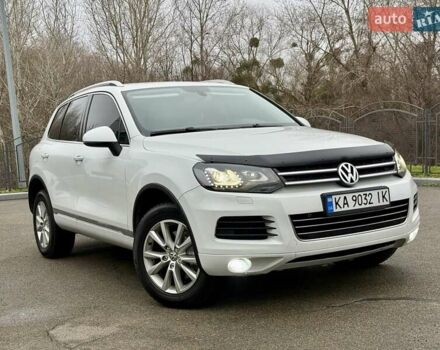 Белый Фольксваген Туарег, объемом двигателя 2.97 л и пробегом 290 тыс. км за 15900 $, фото 1 на Automoto.ua