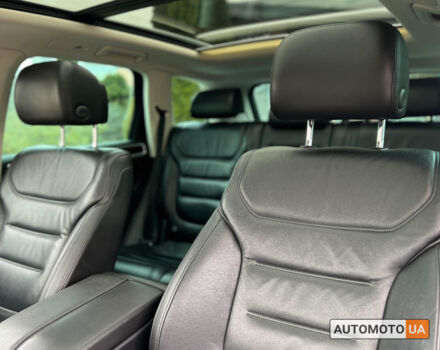 Білий Фольксваген Туарег, об'ємом двигуна 3.6 л та пробігом 153 тис. км за 23200 $, фото 18 на Automoto.ua