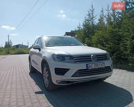Белый Фольксваген Туарег, объемом двигателя 3.6 л и пробегом 167 тыс. км за 15700 $, фото 3 на Automoto.ua