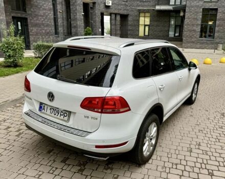 Белый Фольксваген Туарег, объемом двигателя 3 л и пробегом 291 тыс. км за 15900 $, фото 5 на Automoto.ua