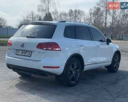 Белый Фольксваген Туарег, объемом двигателя 3 л и пробегом 229 тыс. км за 21000 $, фото 31 на Automoto.ua
