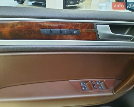 Белый Фольксваген Туарег, объемом двигателя 3 л и пробегом 111 тыс. км за 23477 $, фото 17 на Automoto.ua