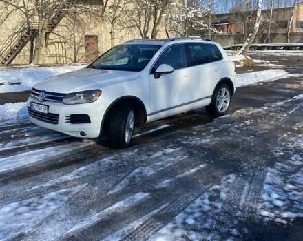 Белый Фольксваген Туарег, объемом двигателя 2.97 л и пробегом 400 тыс. км за 17000 $, фото 11 на Automoto.ua
