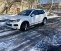 Белый Фольксваген Туарег, объемом двигателя 2.97 л и пробегом 400 тыс. км за 17000 $, фото 11 на Automoto.ua