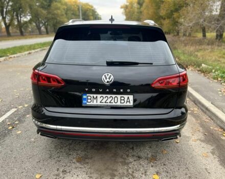 Белый Фольксваген Туарег, объемом двигателя 3 л и пробегом 125 тыс. км за 47500 $, фото 2 на Automoto.ua