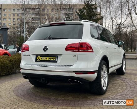 Білий Фольксваген Туарег, об'ємом двигуна 3.6 л та пробігом 153 тис. км за 23200 $, фото 6 на Automoto.ua