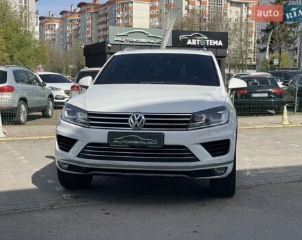 Білий Фольксваген Туарег, об'ємом двигуна 2.97 л та пробігом 228 тис. км за 24500 $, фото 12 на Automoto.ua