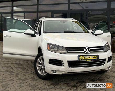 Білий Фольксваген Туарег, об'ємом двигуна 3 л та пробігом 283 тис. км за 20800 $, фото 6 на Automoto.ua
