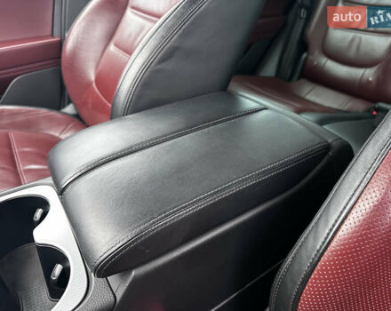 Белый Фольксваген Туарег, объемом двигателя 2.97 л и пробегом 260 тыс. км за 21900 $, фото 31 на Automoto.ua