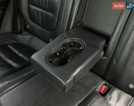 Белый Фольксваген Туарег, объемом двигателя 2.97 л и пробегом 248 тыс. км за 18000 $, фото 46 на Automoto.ua