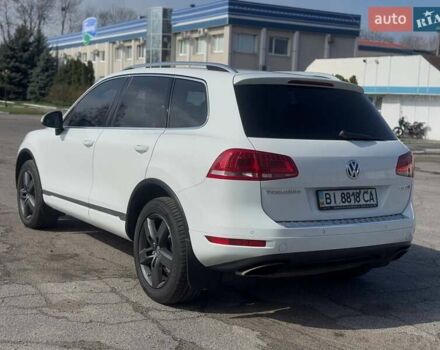 Белый Фольксваген Туарег, объемом двигателя 3 л и пробегом 229 тыс. км за 21000 $, фото 29 на Automoto.ua