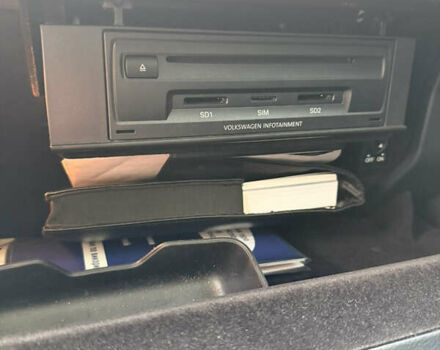 Білий Фольксваген Туарег, об'ємом двигуна 3 л та пробігом 215 тис. км за 25800 $, фото 31 на Automoto.ua