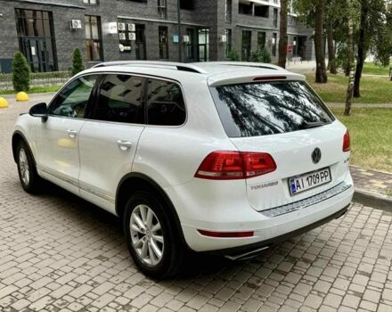 Белый Фольксваген Туарег, объемом двигателя 3 л и пробегом 291 тыс. км за 15900 $, фото 4 на Automoto.ua