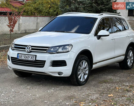 Белый Фольксваген Туарег, объемом двигателя 2.97 л и пробегом 230 тыс. км за 18500 $, фото 4 на Automoto.ua