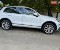 Белый Фольксваген Туарег, объемом двигателя 2.97 л и пробегом 145 тыс. км за 31500 $, фото 33 на Automoto.ua