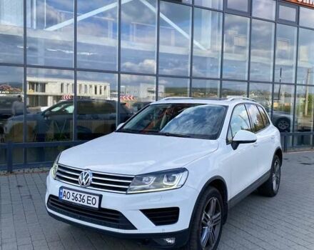 Белый Фольксваген Туарег, объемом двигателя 2.97 л и пробегом 209 тыс. км за 25900 $, фото 5 на Automoto.ua