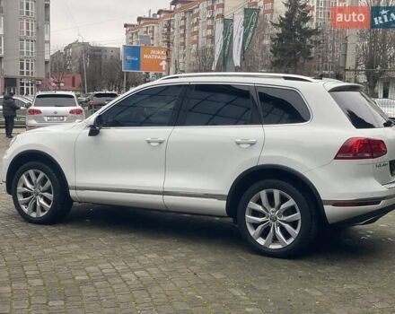 Білий Фольксваген Туарег, об'ємом двигуна 2.97 л та пробігом 228 тис. км за 23900 $, фото 6 на Automoto.ua