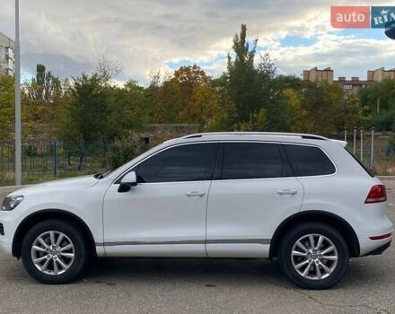 Белый Фольксваген Туарег, объемом двигателя 2.98 л и пробегом 258 тыс. км за 22499 $, фото 7 на Automoto.ua