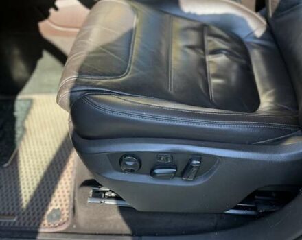 Белый Фольксваген Туарег, объемом двигателя 2.97 л и пробегом 295 тыс. км за 21500 $, фото 1 на Automoto.ua