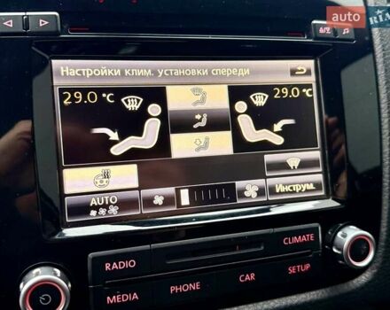 Белый Фольксваген Туарег, объемом двигателя 2.97 л и пробегом 290 тыс. км за 15900 $, фото 29 на Automoto.ua