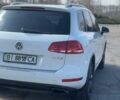 Белый Фольксваген Туарег, объемом двигателя 3 л и пробегом 229 тыс. км за 21000 $, фото 39 на Automoto.ua