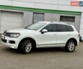 Белый Фольксваген Туарег, объемом двигателя 2.97 л и пробегом 290 тыс. км за 15900 $, фото 5 на Automoto.ua