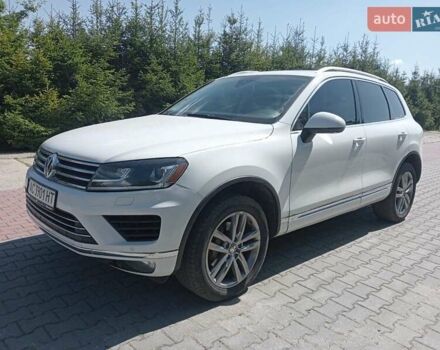 Белый Фольксваген Туарег, объемом двигателя 3.6 л и пробегом 167 тыс. км за 15700 $, фото 16 на Automoto.ua