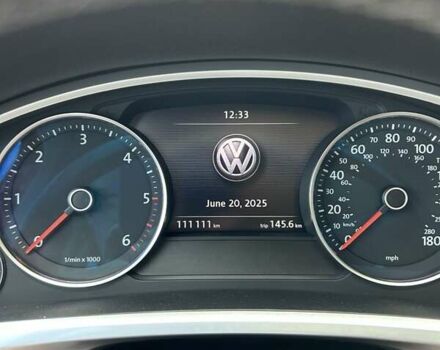 Белый Фольксваген Туарег, объемом двигателя 3 л и пробегом 111 тыс. км за 23477 $, фото 21 на Automoto.ua