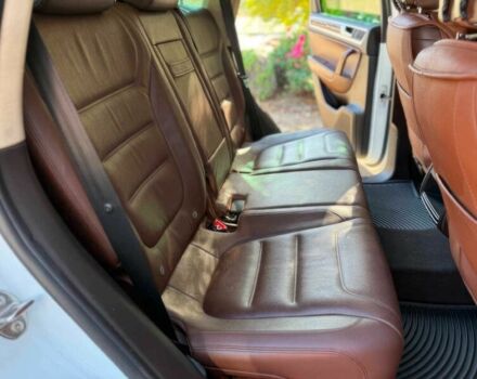 Белый Фольксваген Туарег, объемом двигателя 3 л и пробегом 83 тыс. км за 10500 $, фото 9 на Automoto.ua