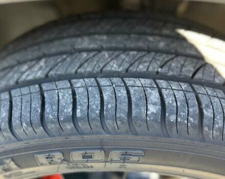 Белый Фольксваген Туарег, объемом двигателя 2.97 л и пробегом 295 тыс. км за 21500 $, фото 7 на Automoto.ua