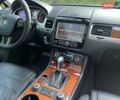 Белый Фольксваген Туарег, объемом двигателя 3 л и пробегом 290 тыс. км за 19900 $, фото 16 на Automoto.ua