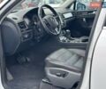 Білий Фольксваген Туарег, об'ємом двигуна 3.6 л та пробігом 253 тис. км за 15490 $, фото 12 на Automoto.ua