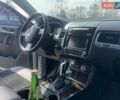 Белый Фольксваген Туарег, объемом двигателя 3 л и пробегом 229 тыс. км за 21000 $, фото 43 на Automoto.ua