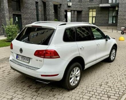 Белый Фольксваген Туарег, объемом двигателя 3 л и пробегом 291 тыс. км за 15900 $, фото 3 на Automoto.ua