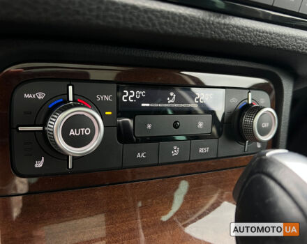 Білий Фольксваген Туарег, об'ємом двигуна 3.6 л та пробігом 153 тис. км за 23200 $, фото 23 на Automoto.ua