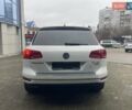 Білий Фольксваген Туарег, об'ємом двигуна 2.97 л та пробігом 228 тис. км за 23900 $, фото 8 на Automoto.ua