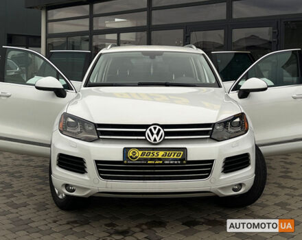 Білий Фольксваген Туарег, об'ємом двигуна 3 л та пробігом 283 тис. км за 20800 $, фото 7 на Automoto.ua
