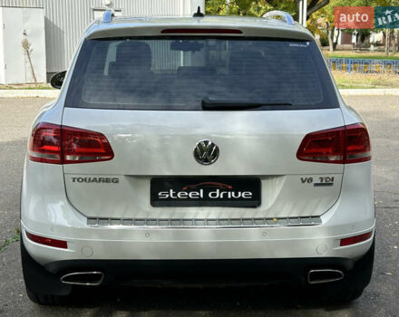 Белый Фольксваген Туарег, объемом двигателя 2.97 л и пробегом 227 тыс. км за 23499 $, фото 4 на Automoto.ua