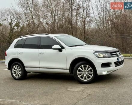 Белый Фольксваген Туарег, объемом двигателя 2.97 л и пробегом 290 тыс. км за 15900 $, фото 3 на Automoto.ua