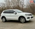 Белый Фольксваген Туарег, объемом двигателя 2.97 л и пробегом 290 тыс. км за 15900 $, фото 3 на Automoto.ua