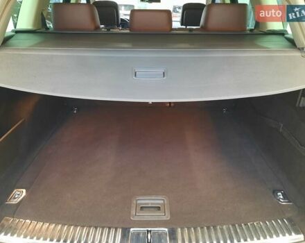 Белый Фольксваген Туарег, объемом двигателя 3 л и пробегом 111 тыс. км за 23477 $, фото 15 на Automoto.ua